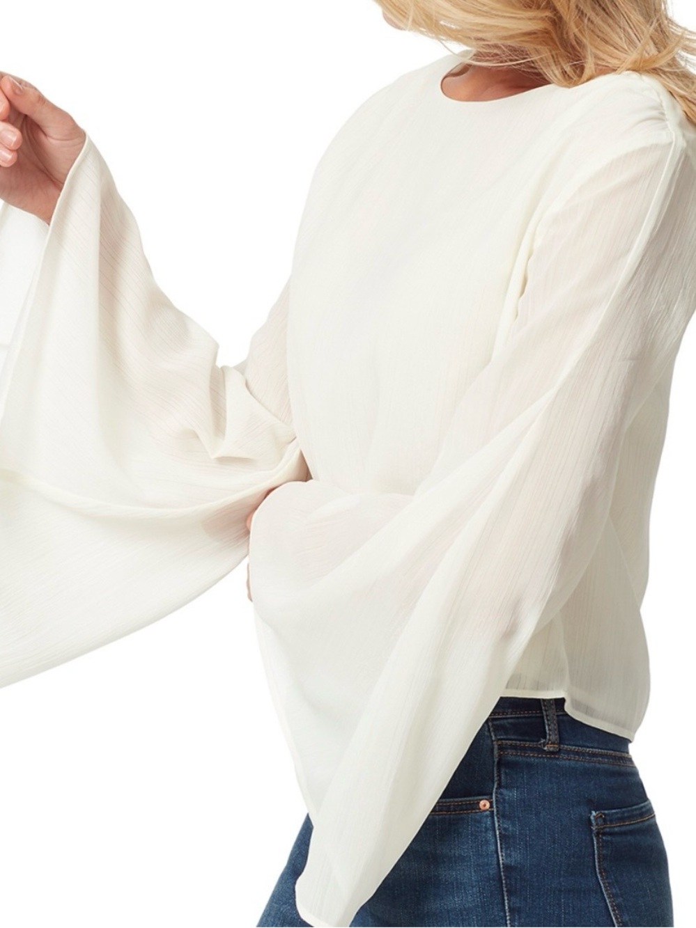 Jessica Simpson Women’s Long Sleeve Boat Neck Blouse
